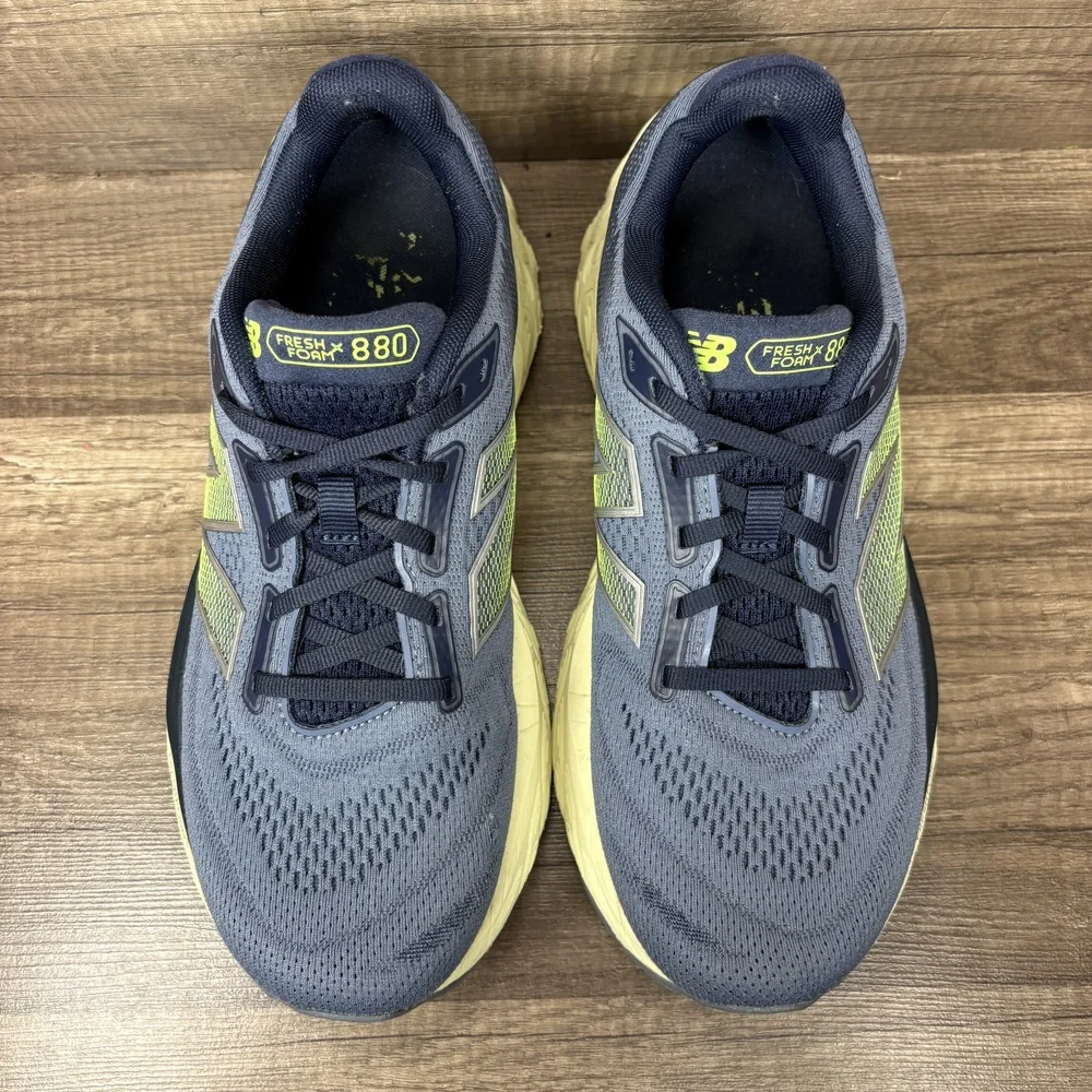 New Balance 880 v14 Blue Mens US Size 9.5 Wide EUR 43 M880G14 Running Shoes